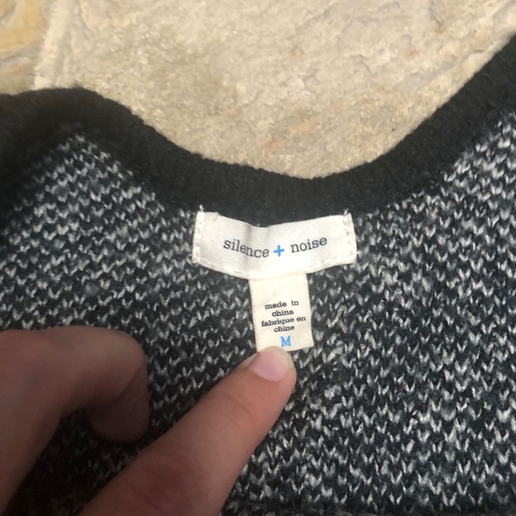 Silence + Noise oversized sweater - Picture 7 of 7